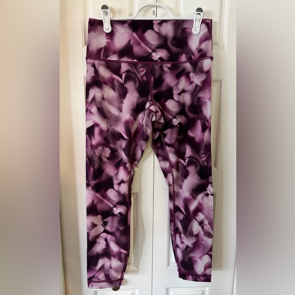 Lululemon Wunder Under Hi-Rise Tight 25" | Size 8